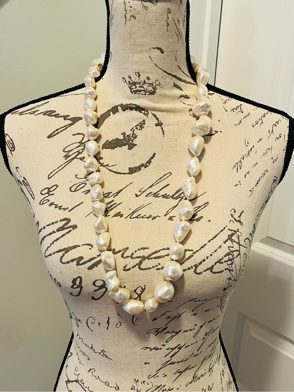 Vintage Baroque Freshwater Pearl Necklace 32” Knotted Strand
